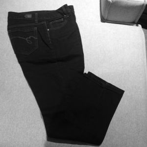Dark fashion jeans